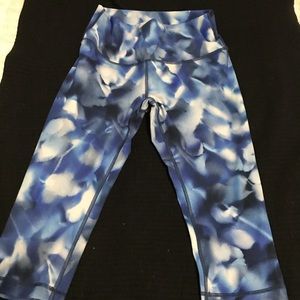 Lululemon Wunder Under High Rose 1/2 tight